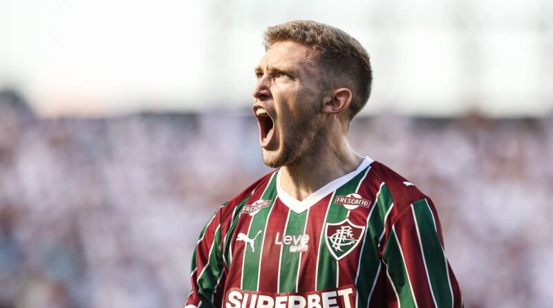 Cano é o Anjo da Guarda de Castillo no Fluminense: Adaptação Acelerada no Tricolor