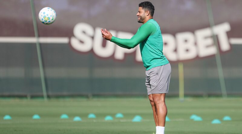Thiago Silva é dúvida; Hulk estreia com Fluminense