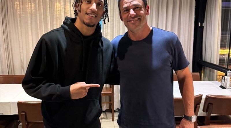 João Pedro, Ídolo Tricolor, Realiza Sonho de Conhecer Fred no Rio