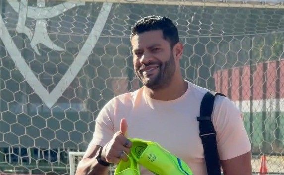 Fluminense se reapresenta com Hulk; Thiago Silva ausente