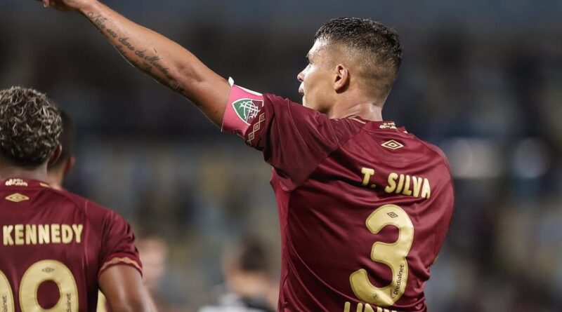 Thiago Silva: Camisa 3 é do Ídolo no Retorno ao Fluminense FC