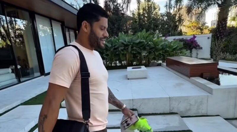 Hulk se reapresenta no Fluminense com foco em grandes conquistas