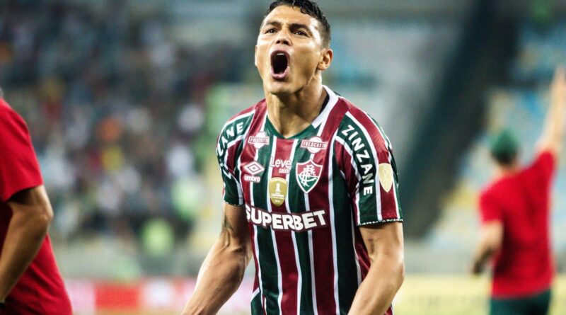 Thiago Silva volta ao Flu e expõe fracasso em negociação por Nino