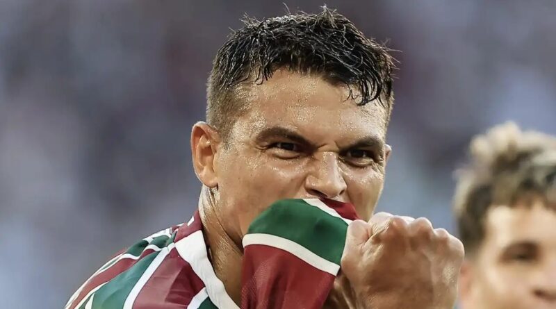 Thiago Silva Assina Até Fim de 2026: Saiba Tudo!