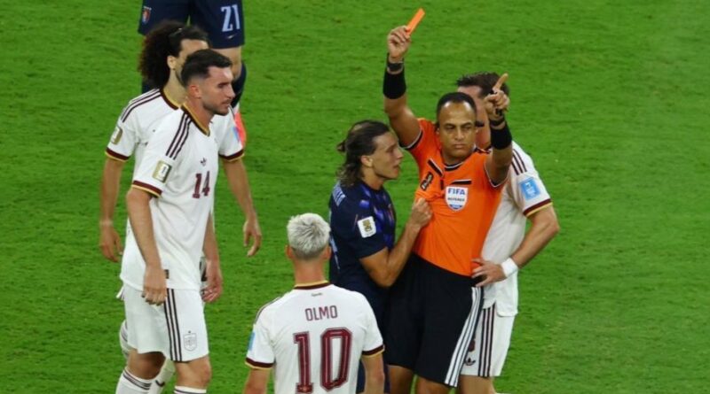 Canobbio expulso, mas foco do Fluminense é no retorno