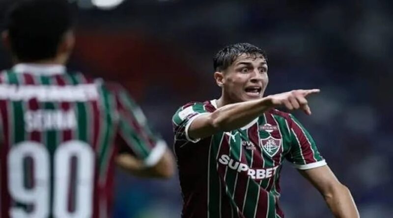 Fluminense encaminha venda milionária de Bernal para o futebol europeu