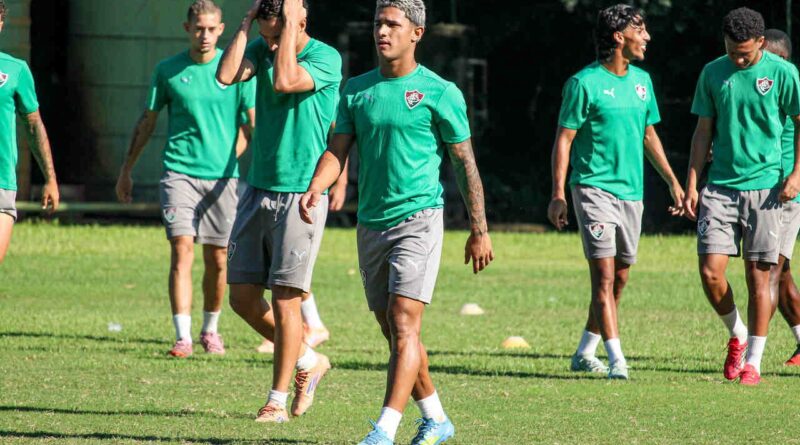 Fluminense Garante Futuro: Keven Samuel Assina Renovação Longa