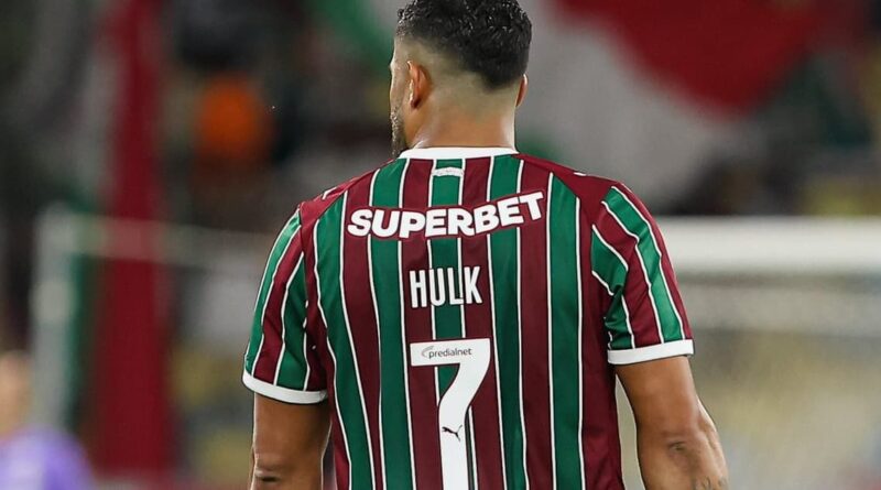 Hulk regularizado: Fluminense ganha reforço chave para o Brasileirão