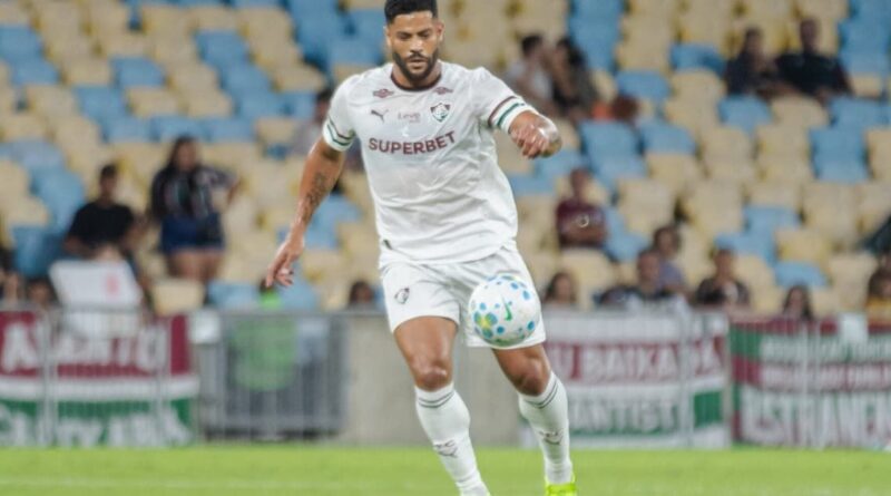 Hulk e Cano Marcam: Fluminense Vence Bahia em Preparatório