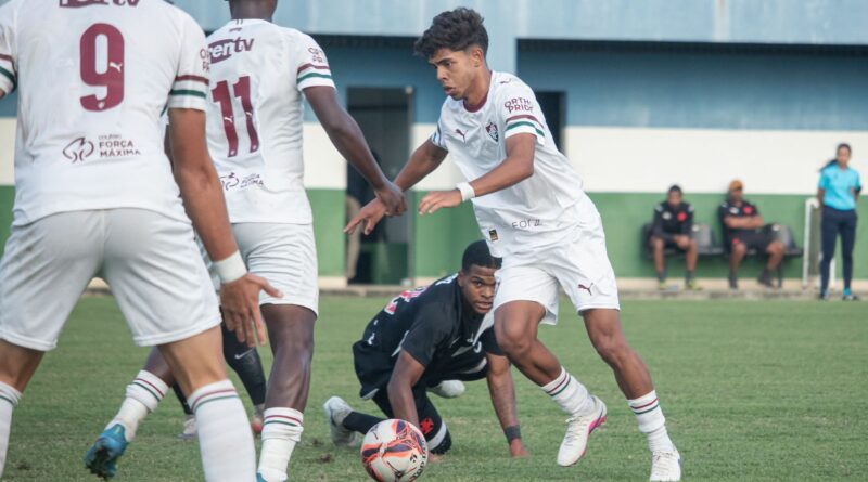Fluminense empata com Vasco e segue atrás do Palmeiras no Sub-17