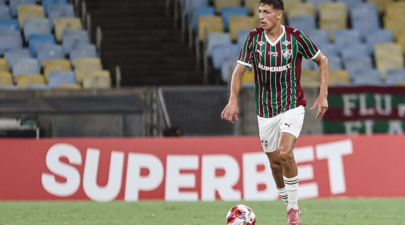 Bernal Deixa o Fluminense: Volante Vendido ao Betis por R$ 62 Milhões