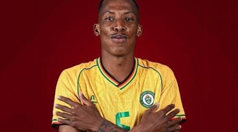 Lateral que enfrentou o Flu no Mundial escapa ileso de atentado