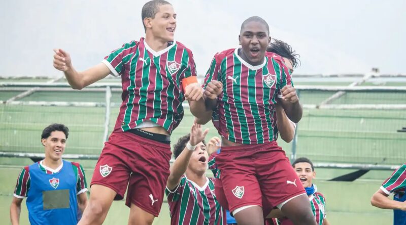 Fluminense Garante Seis Finais do Carioca na Base