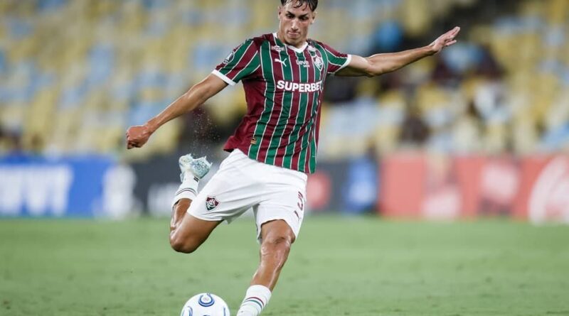 Fluminense perto de fechar venda milionária de Bernal para Europa