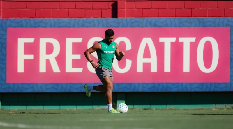 Thiago Silva convidou Hulk e Arana para o Fluminense