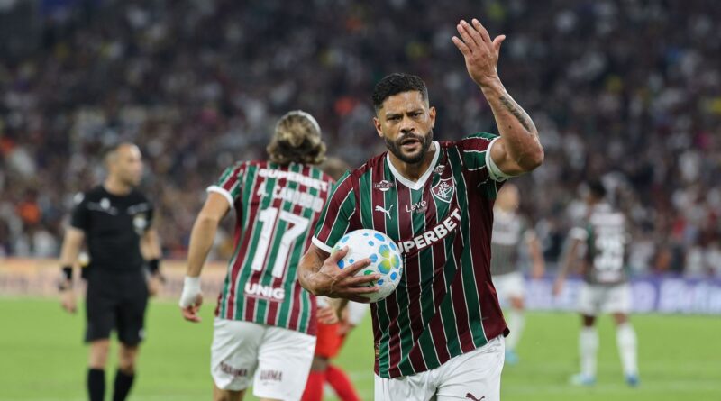 Hulk detalha saída do Galo e exalta projeto do Fluminense