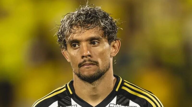 Thiago Silva Convida Scarpa para Retornar ao Fluminense!