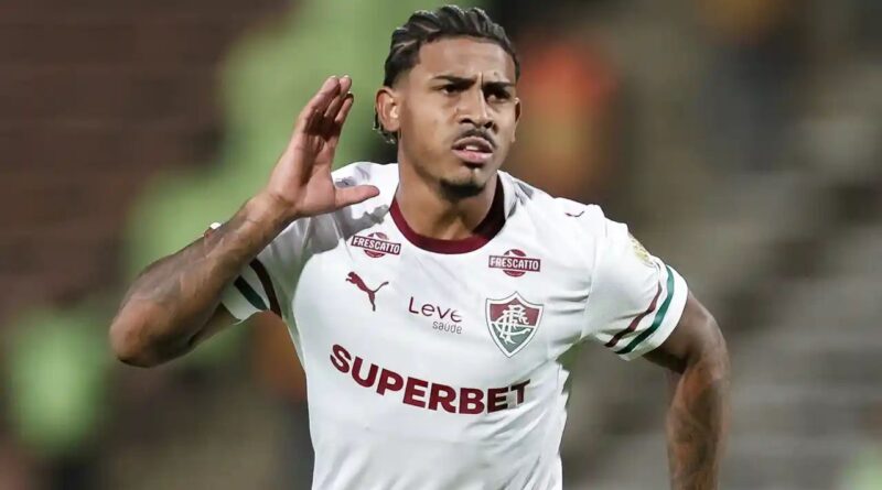 Lazio faz proposta por Kennedy; Fluminense pede R$ 70 milhões