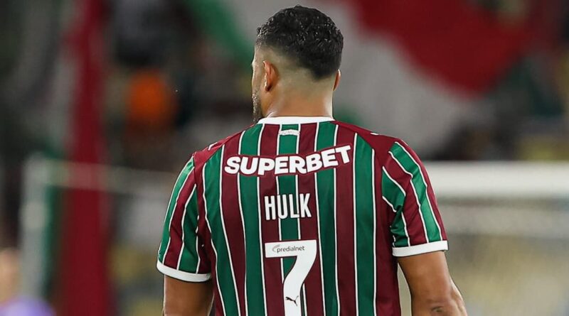 Hulk Brilha na Estreia e Mostra Versatilidade no Ataque do Flu