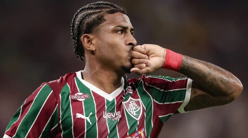 Fluminense: Venda de John Kennedy agita mercado e gera dilema