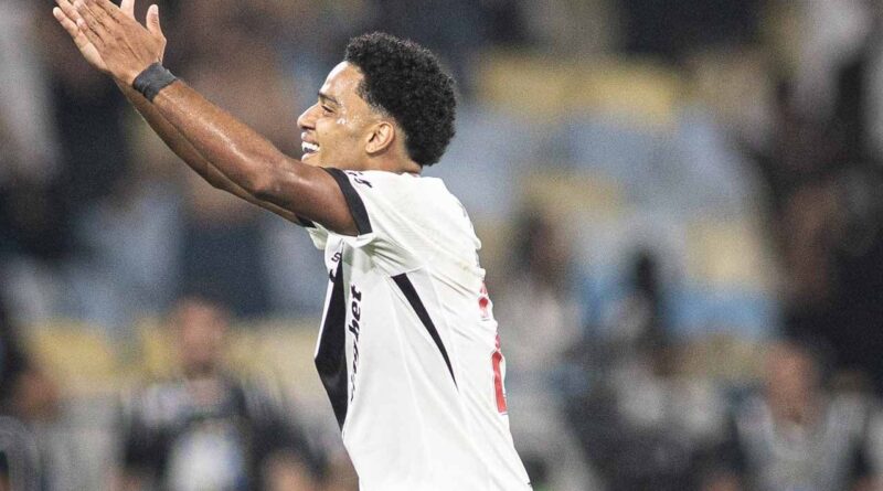 Vasco vence e elimina Fluminense da Copa do Brasil