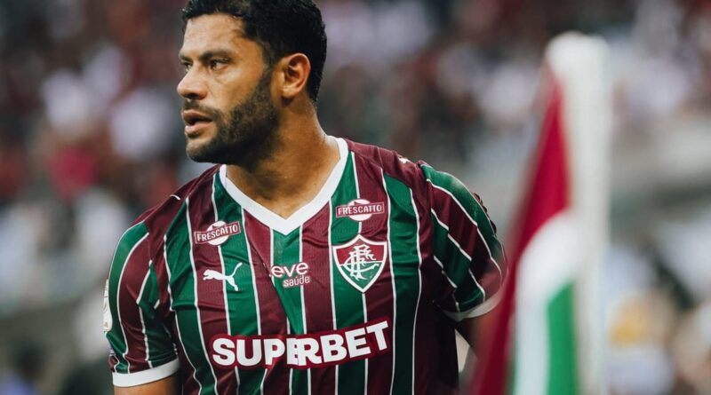 Hulk Revela Culpa de Jogadores e Pede Desculpas a Zubeldía