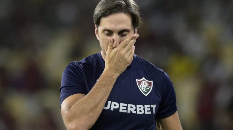 Zubeldía: mesmo roteiro de queda visto no Fluminense e SP
