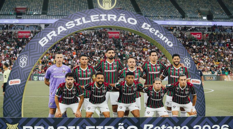 Fluminense vira sobre o Remo com Hulk e Serna brilhando