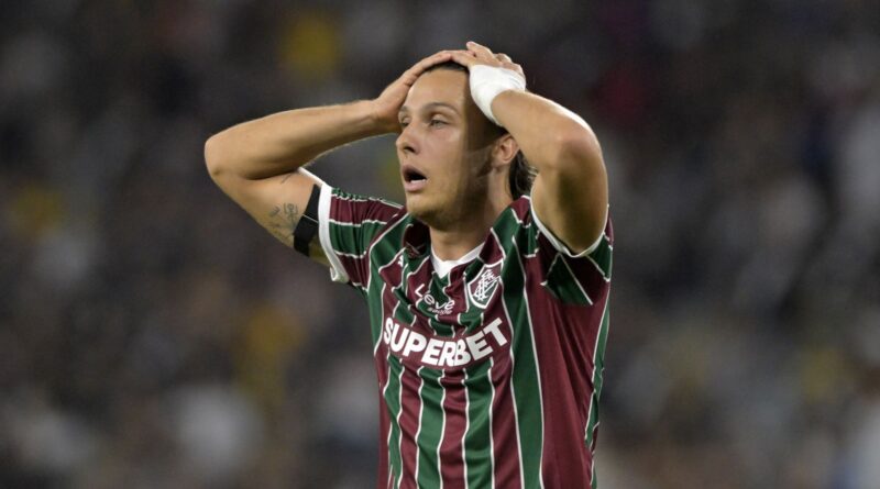 Fluminense: Crise Atual Lembra 2023 e Vira Chave