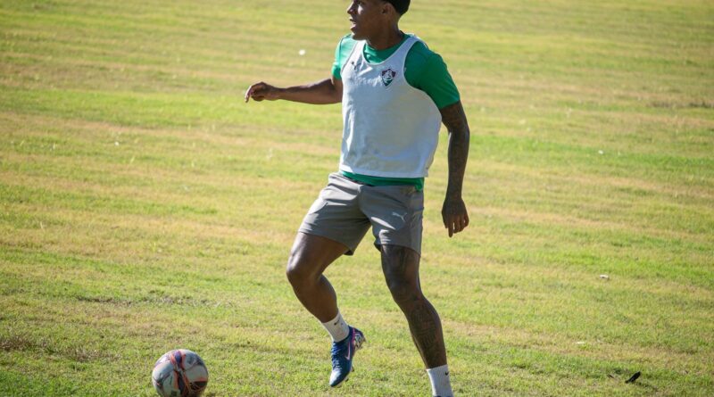 Fluminense Sub-17: Líder Visita Corinthians Buscando Ampliar Vantagem