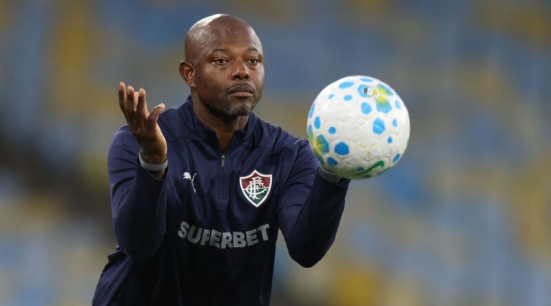Marcão é o técnico do Fluminense: decisão é oficializada após invencibilidade