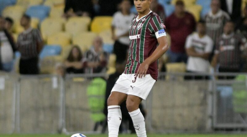 Thiago Silva cobra responsabilidade do Fluminense após tropeço