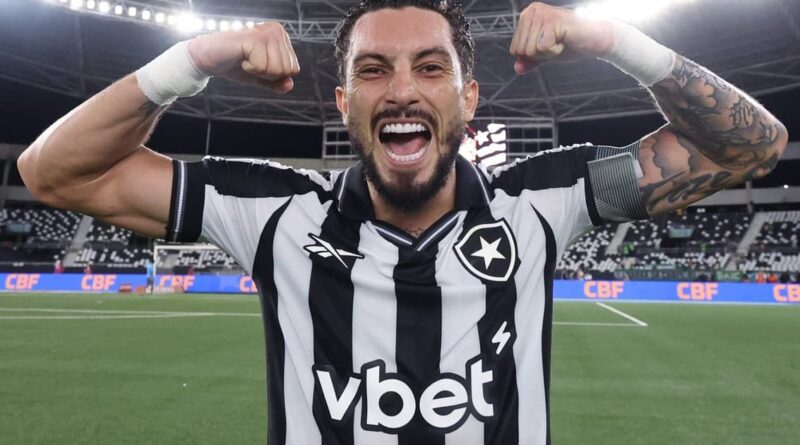 Alex Telles marca golaço em clássico: Fluminense empata com Botafogo