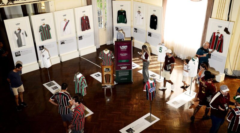 Fluminense: Livro e Ídolos celebram história em evento nas Laranjeiras