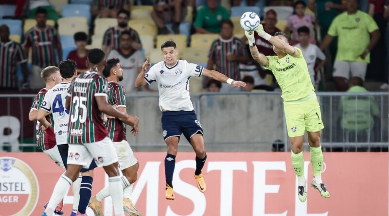 Fluminense busca 1ª vitória contra novato em 2026