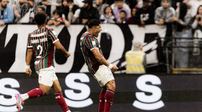 Hulk: Galo queria "aposentadoria", Flu aposta em 2027