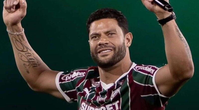 Hulk explode no Flu: Fase artilheira reacende esperança