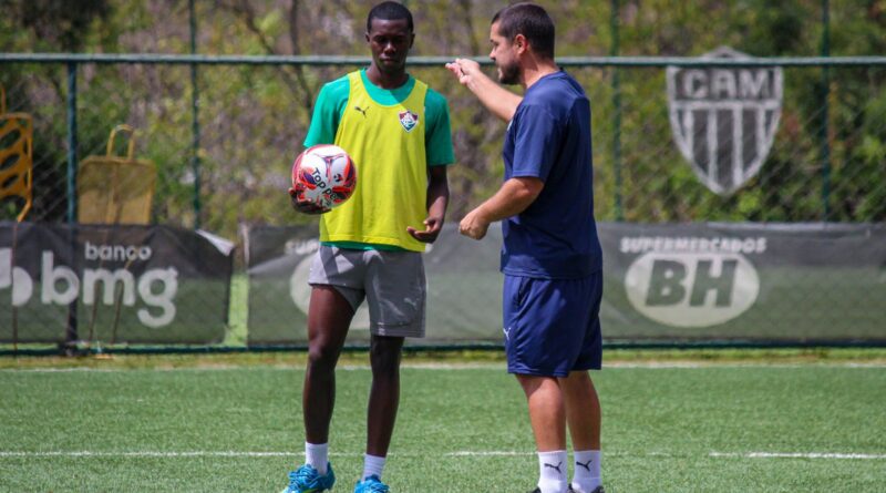 Vitinho reforça o Fluminense Sub-17 em busca da liderança