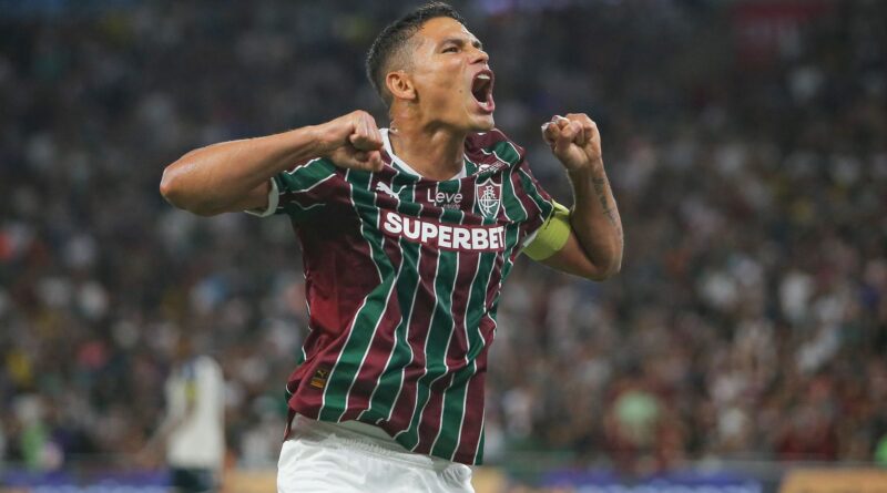 Fluminense: Ingressos esgotam e Thiago Silva convoca torcida contra Platense