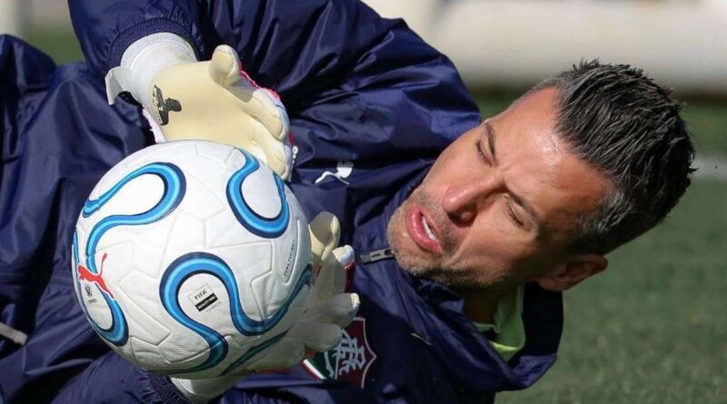 Fluminense busca 4ª classificação na Argentina com retrospecto a superar