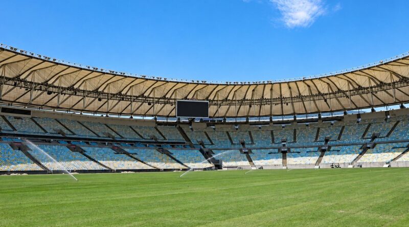 Fluminense: Novo gramado do Maracanã estreia em jogo crucial
