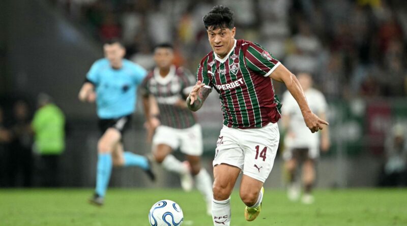 Cano acelera recuperação e mira volta na Libertadores